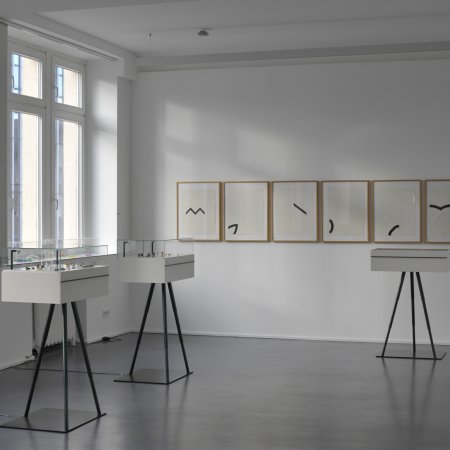  | TITLE: Ausstellungsraum Tanja Friedrichs und 11 weitere Künstler | 
                        