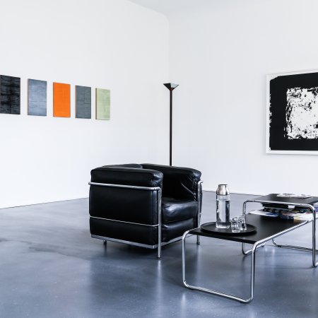  | TITLE: Kunst im Wartezimmer | 
                        