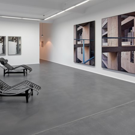  | TITLE: Praxis Ausstellung 1 | 
                        