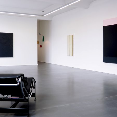  | TITLE: Praxis Ausstellung 3 | 
                        
